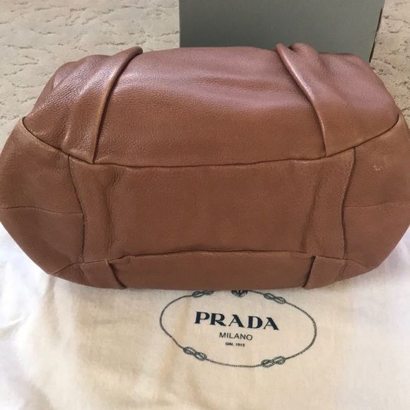 Vintage Prada large satchel camel color - Picture 6 of 8